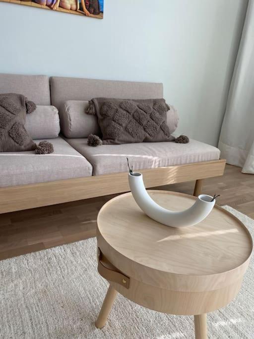 Beautiful - Own Parking Space Included * Vantaa