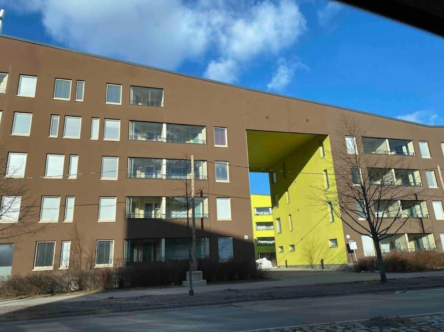 Beautiful - Own Parking Space Included Vantaa